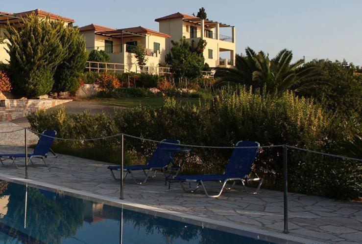 Il Villaggio Chrani Ngoại thất bức ảnh